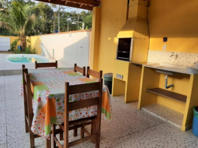 Casa com piscina Ubatuba